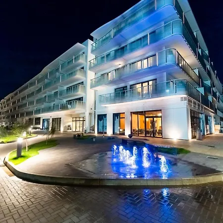 Polanki Aqua Z Basenem - Visitopl